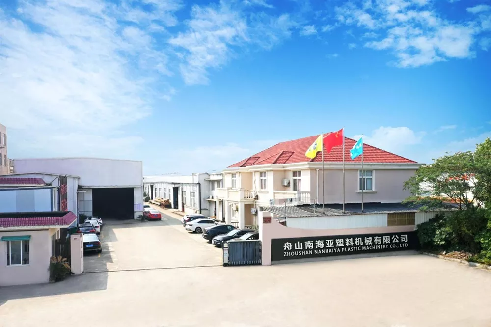 Intermeshing Conical Twin Screw